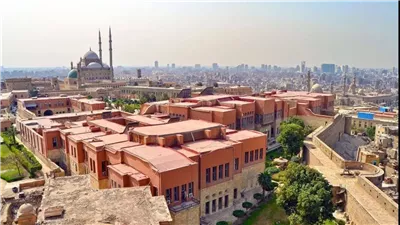محافظ القاهرة للوفد: تعويضات تفوق القيمة السوقية للموطنين بمنطقة السيدة عائشة تنفيذًا لتوجيهات الرئيس