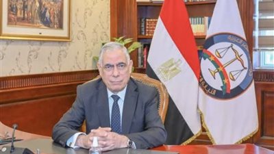   تسريب امتحان إحدى مواد الثانوية العامة داخل محطة وقود.. تفاصيل