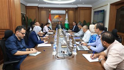 محافظ الجيزة يتابع مشروعات حي المنيرة ويوجه بتسريع تنفيذ السوق الحضاري بالبراجيل
