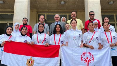 سفير مصر في باريس يدعم بطلات الأولمبياد الخاص قبل انطلاق مشوارهن في كأس العالم لكرة القدم الموحدة