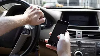 أضرار ترك الهاتف داخل السيارة في فصل الصيف