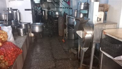 100 محضر وإعدام 780 كجم أغذية فاسدة بالشرقية خلال يونيو