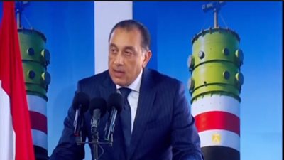 مدبولى يشهد مراسم تركيب وعاء ضغط المفاعل للوحدة النووية الثانية بالضبعة النووية