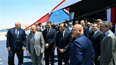 رئيس الوزراء يصل محطة الضبعة النووية للاحتفال بتركيب وعاء ضغط المفاعل للوحدة الثانية