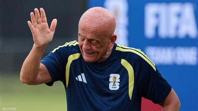 فيفا يدافع عن حكامه ويرفض التشكيك في نزاهتهم.. كولينا: الاتهامات تهدد سلامة الحكام وعائلاتهم