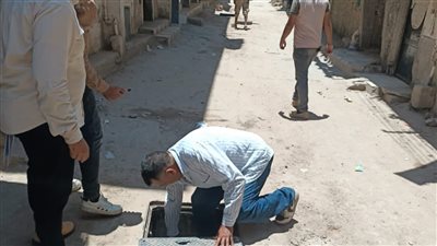 تسليم أعمال الوصلات المنزلية بمنطقة البيضا  لشركة مياه لبحيرة ضمن «حياة كريمة»