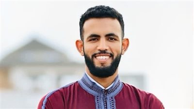 أصغر دكتور أزهري في التاريخ للشباب: لا تجعلوا وسائل التواصل تسرق أعماركم