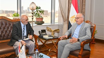 وزير الري يتابع آليات رصد المنشآت المائية ويؤكد أهمية توثيق الخبرات المتراكمة