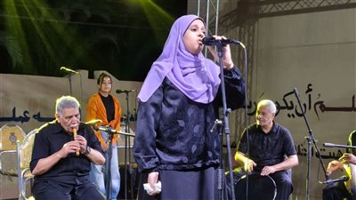 المسرح المتنقل يبدأ جولته بعروض فنية وورش للأطفال