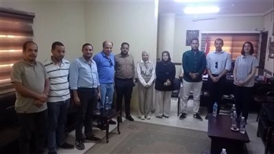 وفد من شركة EDF والبنك الدولي يتفقد مشروع أوبيليسك للطاقة بنجع حمادي