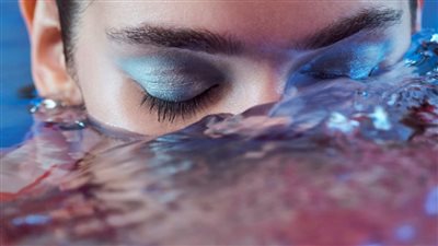 أسرار الجمال بلمسة من أعشاب البحر.. كنز طبيعي للعناية بالبشرة والشعر