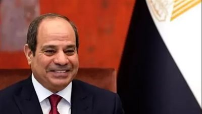 السيسي للمنتخب: أنتوا كسبتو احترام الناس ودا كفاية (شاهد)