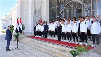 السيسي يحسم مصير حسام حسن مع منتخب مصر (شاهد)