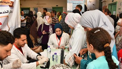 جامعة عين شمس تنظم قافلة تنموية شاملة في البحيرة