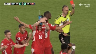 مونديال الفضائح التحكيمية: مجاملات الأرجنتين مستمرة.. وياكين يشرب من نفس الكأس
