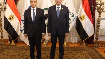 اتفاق تعاون بين اتحاد مجالس الدولة ووزارة الخارجية.. تفاصيل