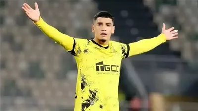 الرغبة تعطل الصفقة.. موقف سفيان بنجديدة من الانتقال إلى الأهلي