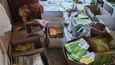ضبط 15 طن مبيدات زراعية داخل مصنع بدون ترخيص بالبحيرة