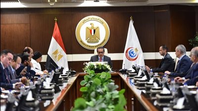 وزير الصحة يستعرض نتائج دراسة انتفاع المواطنين بالخدمات الصحية