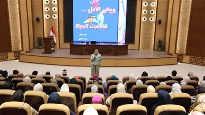 حنان الشاذلي: العلاقات الأسرية الصحية تقوم على الشراكة وتقاسم المسؤوليات