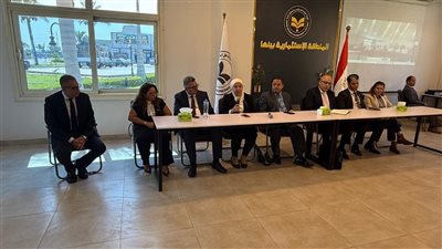 التمثيل التجارى يبحث مع مستثمرى  بنها كيفية وصول صادراتهم  للأسواق  الخارجية