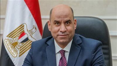 وزير العمل: غدًا بدء صرف الدفعتين الثانية والثالثة من المنحة الاستثنائية للعمالة غير المنتظمة