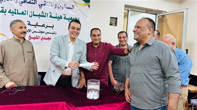 لجنة الحج بنقابة الصحفيين تُجري القرعة العلنية للعمرة المجانية المخصصة لصحفيي محافظات جنوب الصعيد