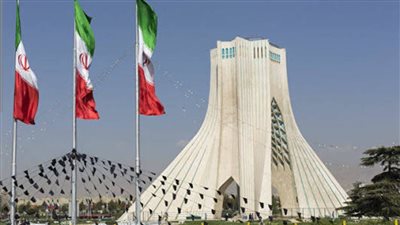 إيران تصف التحركات الأمريكية بـ