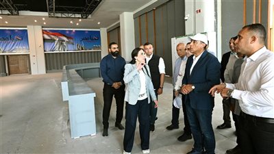 مدبولى يتفقد مركز المؤتمرات والمعارض الدولي بالمدينة التراثية والحديقة المتحفية بالعلمين الجديدة