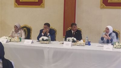 رئيس هيئة الأنفاق يناقش مشروع مترو شبين القناطر