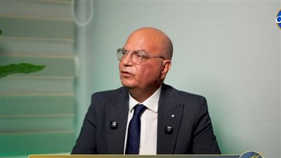 مفكر سياسي: البنية التحتية عاجزة أمام طوفان الزيادة السكانية في الغردقة