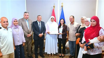 محافظ البحيرة تُكرم اولي الجمهورية في الدبلوم الصناعي