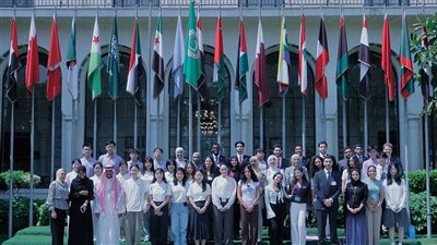 الجامعة العربية تنظم زيارة لوفد من جامعة شنغهاي للدراسات الدولية إلى مقر الأمانة العامة 