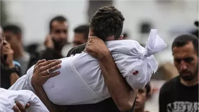 استشهاد 3 فلسطينيين وإصابة آخرين جراء قصف الاحتلال الإسرائيلي حي الزيتون بغزة