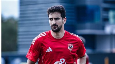 إعلامي يكشف مفاجأة: بن رمضان كان يرغب في البقاء وقرار عموتة وراء رحيله