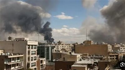 إعلام إيراني: 3 غارات أمريكية تستهدف إقليم هرمزجان