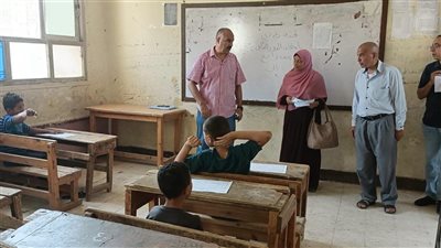 وكيل تعليم بنى سويف يتابع انتظام امتحانات الدور الثاني