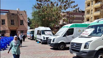 صحة القاهرة تقدم 154 ألف خدمة طبية للمواطنين من خلال القوافل الطبية 