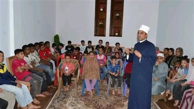 استئناف حلقات تحفيظ القرآن الكريم بمسجد السيدة زينب وسط إقبال من الأطفال والأسر