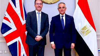 وزير العدل يستقبل سفير المملكة المتحدة بالقاهرة.. تفاصيل 