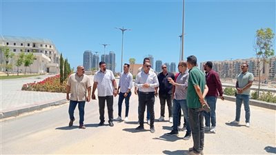 رئيس جهاز العلمين الجديدة يوجه بضغط معدلات التنفيذ بالداون تاون والحي اللاتيني