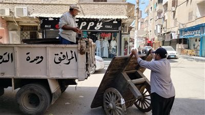 تحركات متزامنة في 7 مراكز.. حملات موسعة تعيد الانضباط إلى شوارع الشرقية