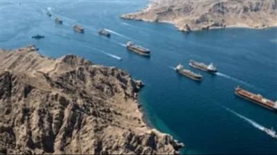 القيادة الأمريكية: نواصل العمل لمنع السفن من مغادرة أو دخول المواني الإيرانية