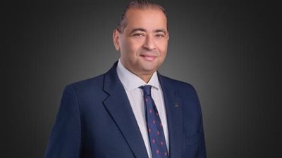 التموين والمصرية للاتصالات يبحثان دعم التحول الرقمي وتطوير الخدمات الحكومية
