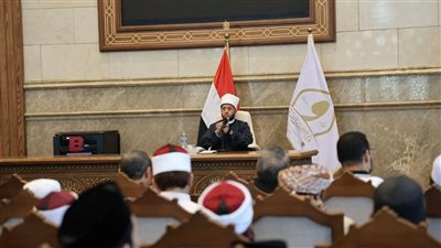 الأزهري يكرم خريجي منحة المجلس الأعلى للشئون الإسلامية: أنتم سفراء للمنهج الأزهري