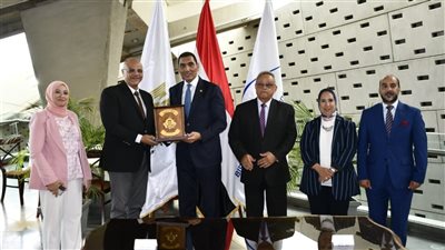 وزير الرياضة ومحافظ الإسكندرية يشهدان توقيع بروتوكول تعاون بين الوزارة ومكتبة الإسكندرية