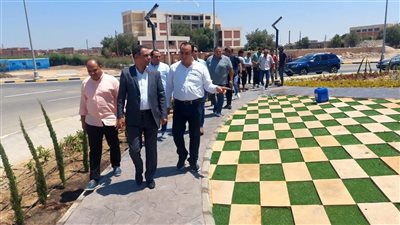 نائب رئيس هيئة المجتمعات العمرانية يتفقد مدينة الفيوم الجديدة