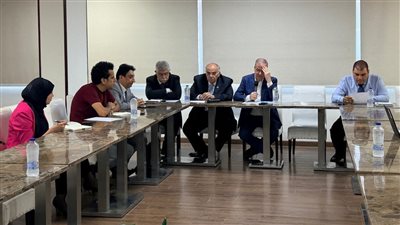 اللجنة الطبية العليا بوزارة الشباب والرياضة تعقد اجتماعًا هامًا