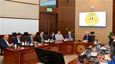 نائب رئيس الوزراء يبحث مع اتحاد المستثمرين دعم الاستثمار وتعزيز دور القطاع الخاص