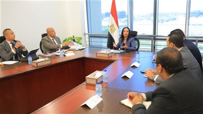 اجتماع برئاسة مايا مرسي لمناقشة ملفات وزارة التضامن وبنك ناصر الاجتماعي